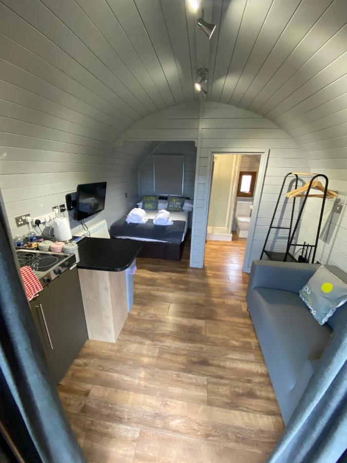Highland Stays - Ben View Studio Pod & Jacuzzi Bath Форт Уилям Екстериор снимка